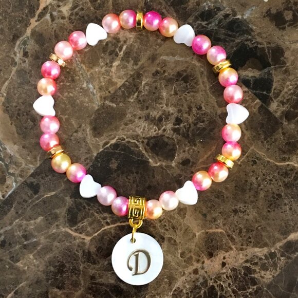 Handmade Personalized Stretch Pearl Bracelet -Choose Letter - Picture 4 of 7